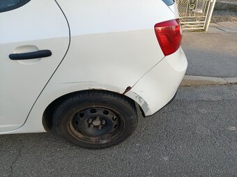 Seat Ibiza 1.4 benzín - 3