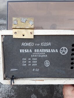 Gramorádio Tesla Romeo 1029A - 3