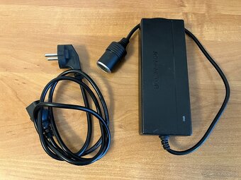 Menič/prevodník napätia 230V -> 12V, 10A, 120W, autozásuvka - 3