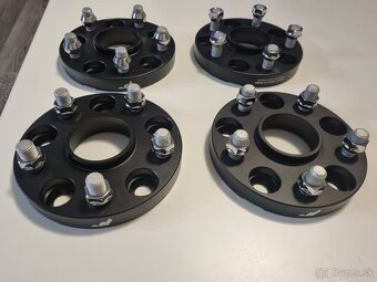 ===Rozširovacie podložky===5x120 20mm - 3