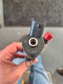 Vstrekovač PSA 0445110188 1.6hdi - 3