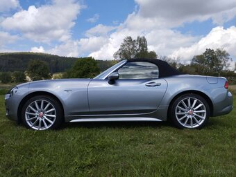 Fiat 124 Spider Kabriolet - 3