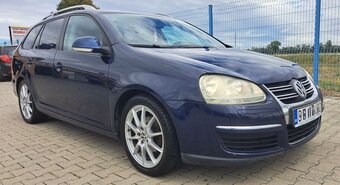 Volkswagen Golf - 3