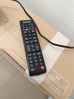 Samsung UE49KU6172UXXH-ZMENA CENY - 3