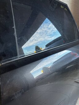 zadne dvere audi q5 8R -lave - 3