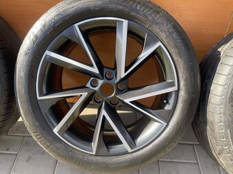 VEGA orig.skoda Superb3V 5x112 8j x19 ET 45 VW - 3