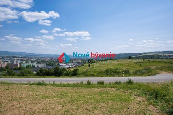 Exkluzívny slnečný pozemok s panoramatickým výhľadom na Preš - 3