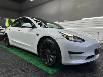Tesla Model 3 Performance 2022 - 3