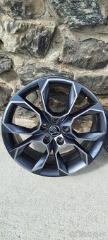 5x112 R19 škoda xtreme - 3