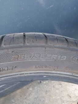 Letné pneumatiky 255/35R19 - 3
