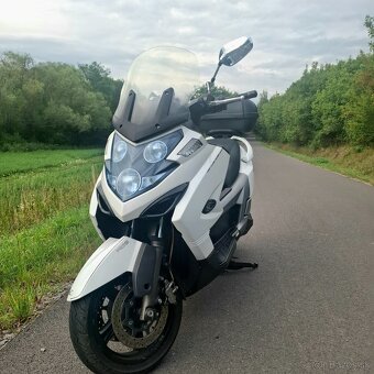 Kymco MyRoad 700i ABS - 3