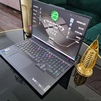 Lenovo Legion Pro 7 16|R9|RTX 4080|32GB|1TB SSD - 3