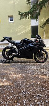 Suzuki GSXR 1000 K6 - 3