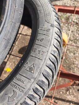 225/45r17 - 3