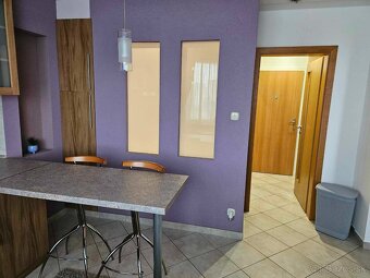 Na prenájom kompletne zariadený 1 izb. byt v centre Levíc - 3