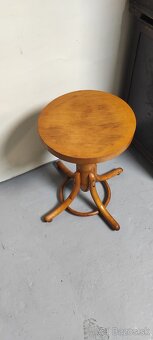 Stolička otočná - 3