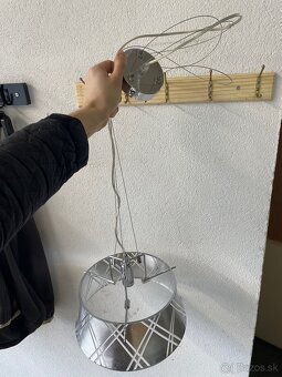 Elegantné závesné svetlo - 3