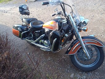 Honda Schadow Aero VT 1100 - 3