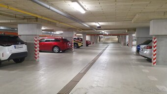 Garážove miesto v Dubravke - 3