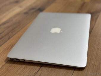 Apple Macbook Air 13" (mid 2011) i7, 4GB, 256GB - 3