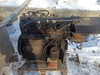 Motor Zetor 6901 - 3