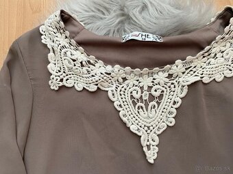Dámska blúzka s čipkou - 3