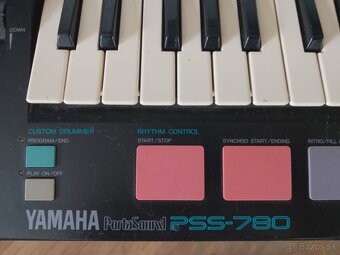 YAMAHA Porta Sound PSS-780 - 3