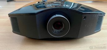 Projektor Sony + PLATNO a stojan - 3