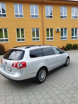 Volkswagen Passat Combi 2.0TDI Comfort - 3