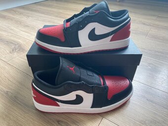 Air Jordan 1 Low Black/White/Varsity Red - 3