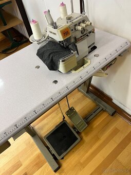 Overlock 3 nitny , 5 nitný - 3