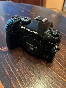 Predám OM-D EM1 mk lll telo - 3
