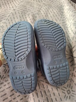 Crocs - 3