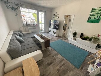 Na predaj 3 izbový byt 70 m², vlastná záhradka - Vrútky - 3