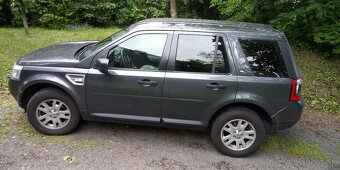 Land Rover Freelander 2  SE M2011 - 3