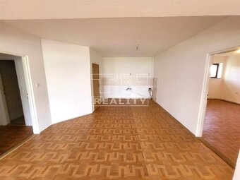 POLYFUNKČNÝ PRIESTOR V CENTRE – SALÓN, KANCELÁRIA,... - 3