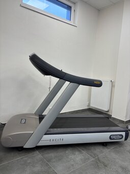 Technogym excite 700 led displej - 3
