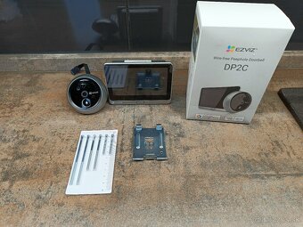 EZVIZ DP2C Smart dverné kukátko - 3