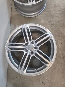 Elektróny audi R19 pompei ET43 - 3