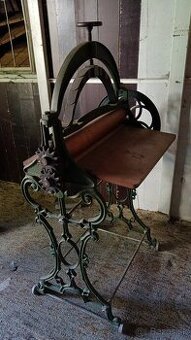 Starožitný mangel - 3