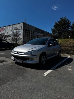 Peogeot 206 1,1 44kw - 3