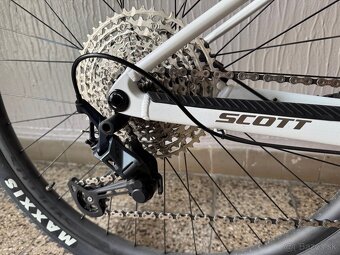 SCOTT CONTESSA SCALE 930 - 3