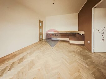 Na predaj: 2-izbový byt, 50 m², Rimavská Sobota – Sídlisko R - 3