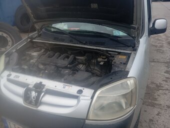 Predám Peugeot partner 1.9 d - 3