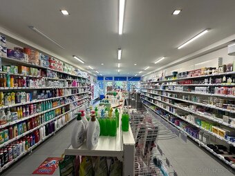 NA PRENÁJOM obchodný priestor na prízemí Nová Dubnica 100 m2 - 3