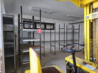 Na prenájom dvoj garáž v centre mesta - 3