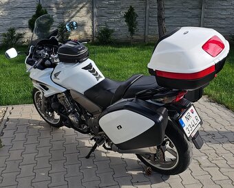 Honda CBF 1000 - 3