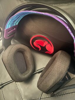 Predám herné slúchadlá Logitech G335 - 3