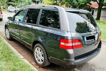 Fiat Stilo 1.4 benzín rok 2006 - 3