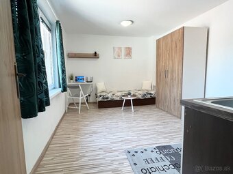 Prenájom zariadenej garsónky v širšom centre Zvolena - 3